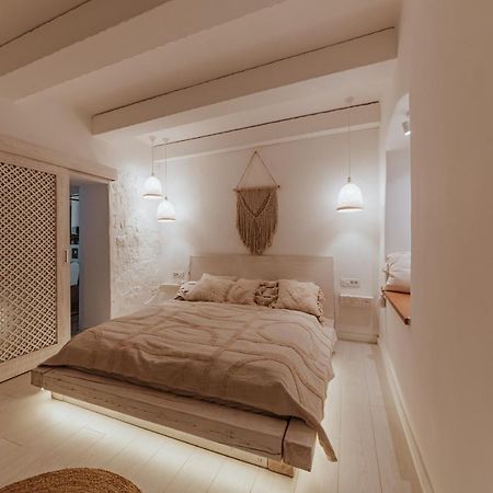 Ferienwohnung Cave By Casa Familia Novi Sad Exterior foto